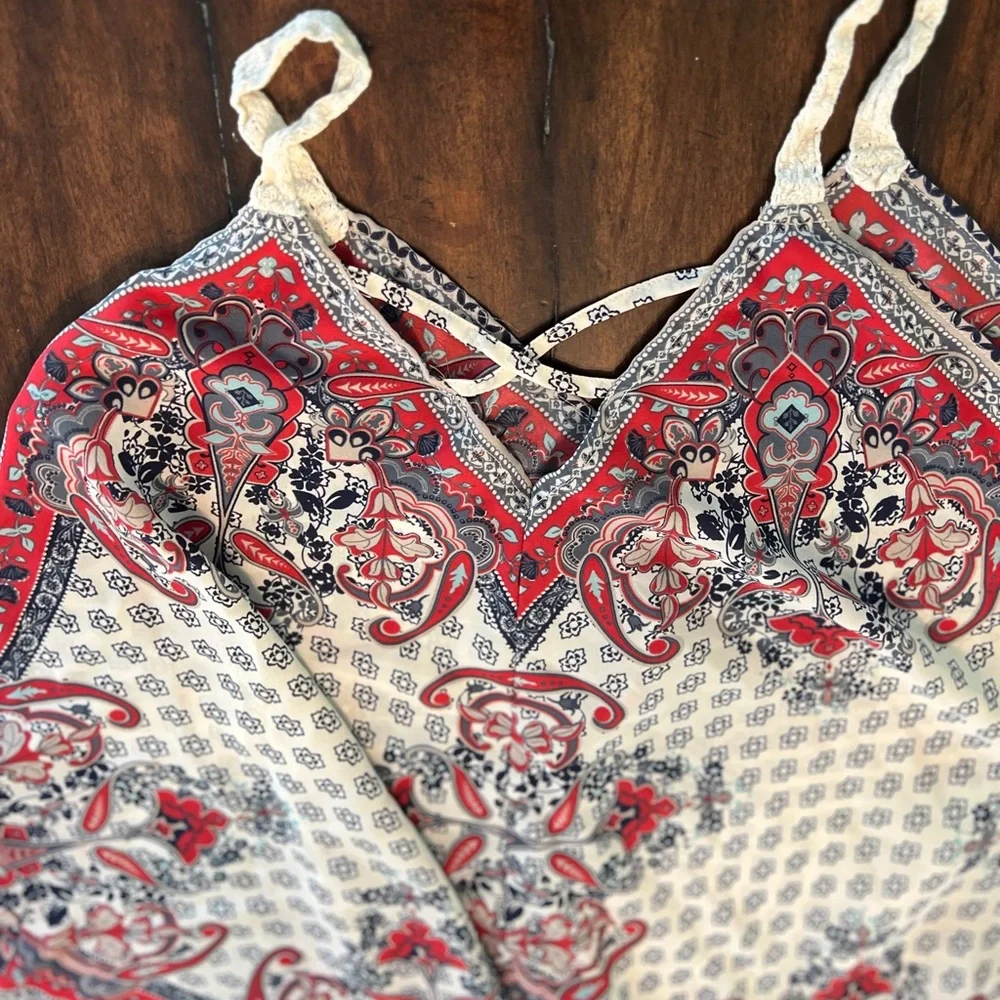 Handkerchief blouse- Size XS - Picture 2 of 7